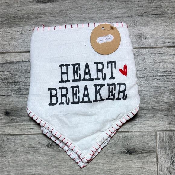 Mud Pie White and Red Heart Breaker Bandana Bibs - Picture 1 of 6
